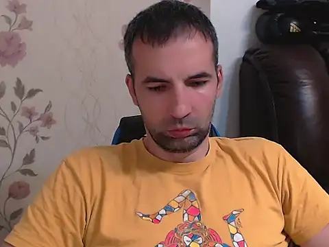 Snapshot of Leo_1617 chatting on 07/07/26, 08:13 Leo 1617 online show from 07/07/26, 08:13