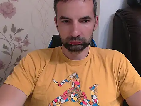 Snapshot of Leo_1617 chatting on 07/14/26, 05:29 Leo 1617 online show from 07/14/26, 05:29