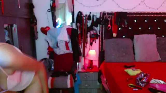 Snapshot of SamaraMartinez chatting on 02/24/26, 07:01 SamaraMartinez online show from 02/24/26, 07:01