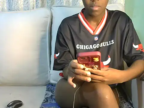 Caryyyl online show from 11/14/25, 02:38