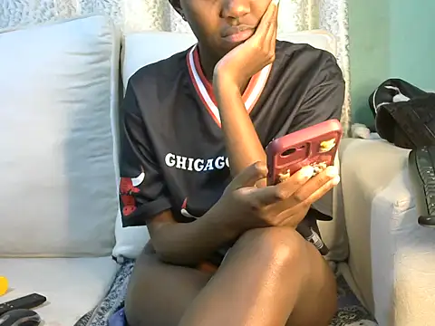 Caryyyl online show from 11/29/25, 02:53