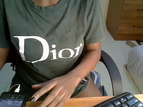 Caryyyl online show from 03/05/26, 09:49