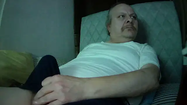 amylrmm1903 online show from 02/01/26, 01:53