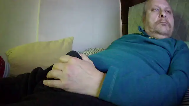 amylrmm1903 online show from 02/22/26, 11:42