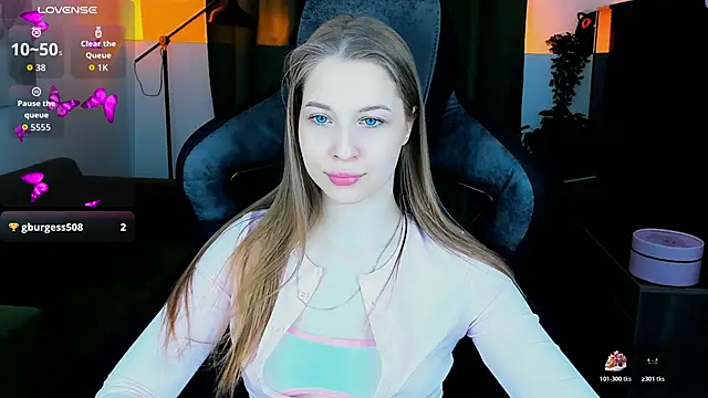 CuteMousee online show from 03/10/26, 08:52