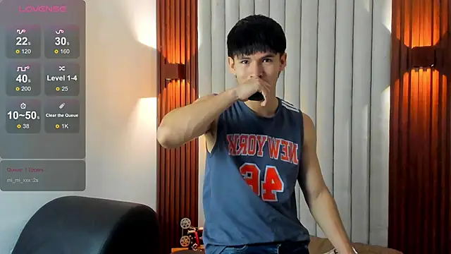 Snapshot of Ryo_kush chatting on 11/21/25, 03:49 Ryo kush online show from 11/21/25, 03:49