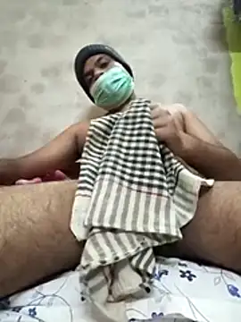 Snapshot of RohanBig chatting on 11/23/25, 07:02 RohanBig online show from 11/23/25, 07:02