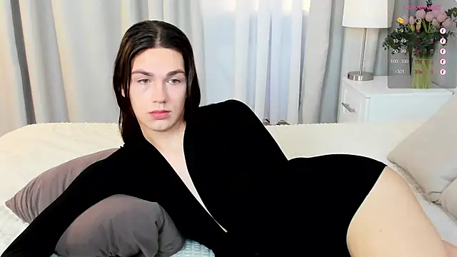 Alfreda Mills online show from 11/08/25, 10:48