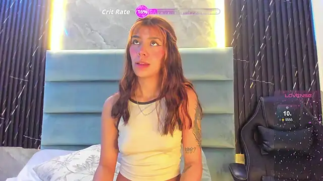 Snapshot of MelodiLovee_ chatting on 10/23/25, 12:26 MelodiLovee online show from 10/23/25, 12:26