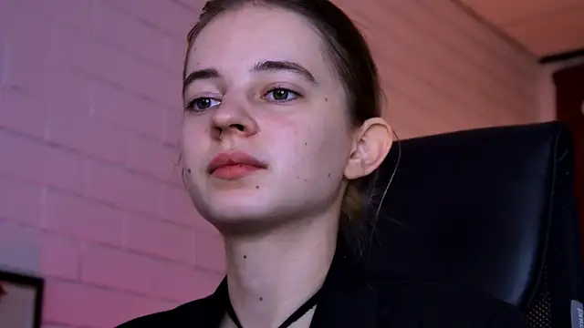 TinaDavil online show from 02/08/26, 01:14