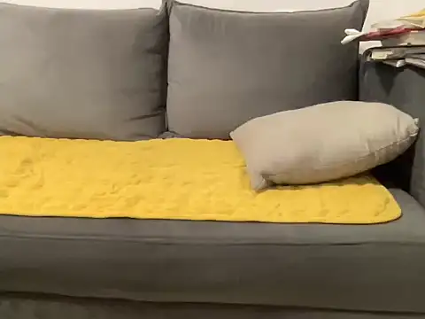 4small4inchlol online show from 01/10/26, 12:23