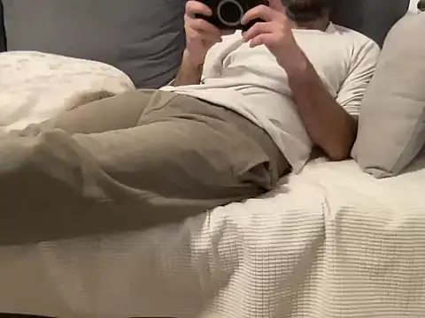 4small4inchlol online show from 03/17/26, 08:12