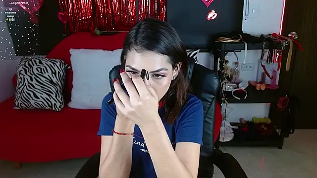 Carolaine69  online show from 02/21/25, 02:16