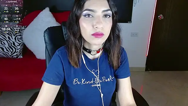 Carolaine69  online show from 03/22/25, 02:25