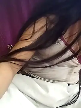 beautiful himanshi2 online show from 12/23/24, 09:16