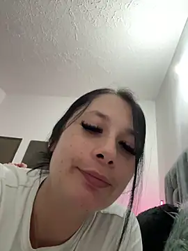 Libia James online show from 03/11/26, 01:22