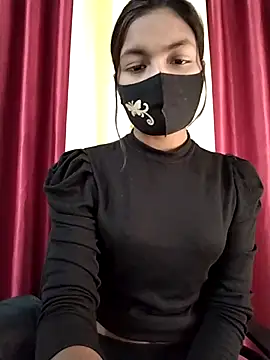 Snapshot of Myra-sen chatting on 01/15/25, 04:36 Myra-sen online show from 01/15/25, 04:36