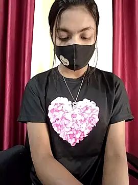 Snapshot of Myra-sen chatting on 01/27/25, 03:58 Myra-sen online show from 01/27/25, 03:58