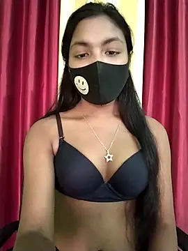 Snapshot of Myra-sen chatting on 02/23/25, 10:17 Myra-sen online show from 02/23/25, 10:17