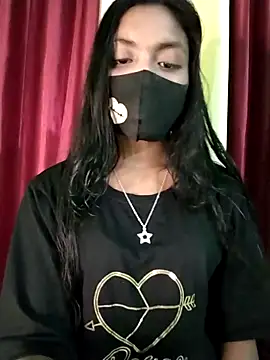 Snapshot of Myra-sen chatting on 02/26/25, 10:31 Myra-sen online show from 02/26/25, 10:31