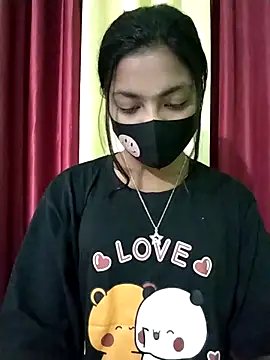 Snapshot of Myra-sen chatting on 03/03/25, 04:14 Myra-sen online show from 03/03/25, 04:14