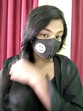 Snapshot of Myra-sen chatting on 10/06/25, 03:26 Myra-sen online show from 10/06/25, 03:26