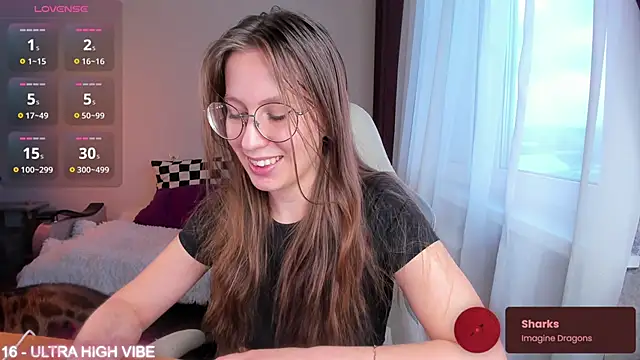 ms allison w online show from 02/20/25, 02:02