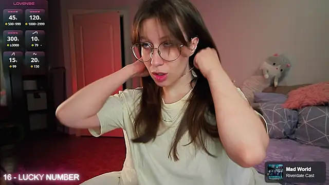 Snapshot of ms_allison_w chatting on 05/03/26, 09:10 ms allison w online show from 05/03/26, 09:10