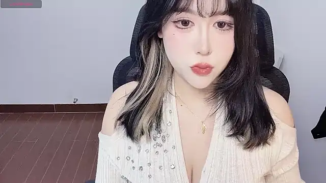 Naixue-520 online show from 01/15/26, 10:53