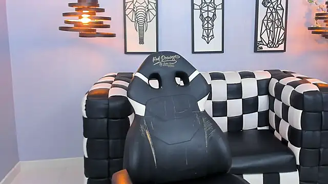 SARAFOXX  online show from 12/08/24, 06:06