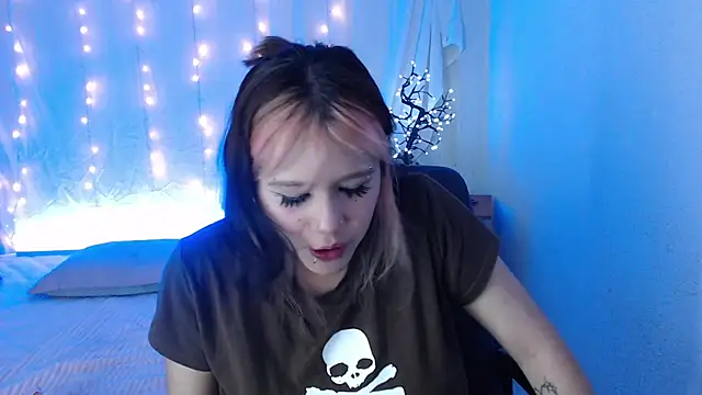 mixie cute online show from 12/04/24, 01:58