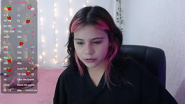 mixie cute online show from 01/19/25, 06:32