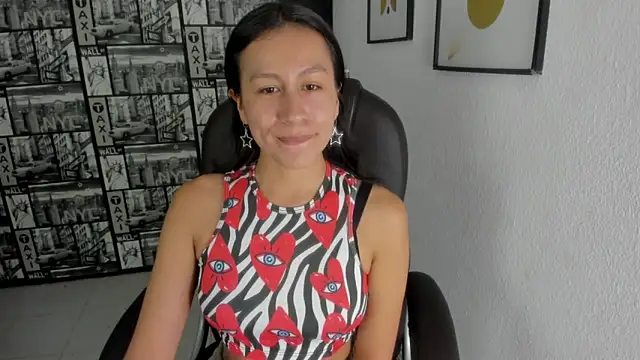 EmiGomez  online show from 02/10/25, 08:21