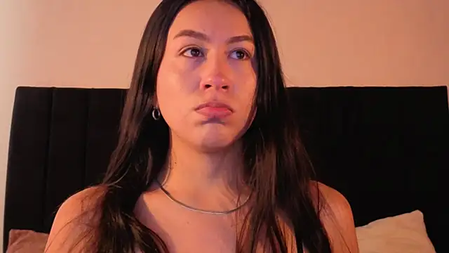 EmiGomez  online show from 11/10/25, 12:48