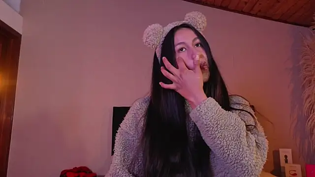 EmiGomez  online show from 06/29/26, 02:51