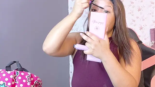 AvrillThomas online show from 10/19/25, 03:12