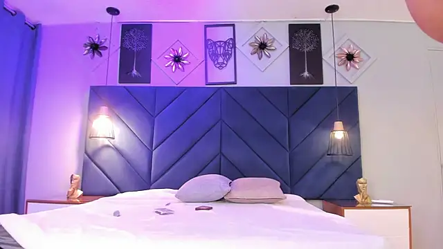 Snapshot of samyriverss chatting on 10/19/25, 11:11 samyriverss online show from 10/19/25, 11:11