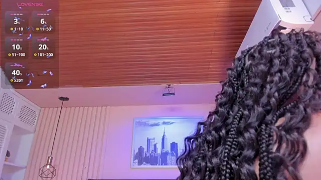 viiolett lee online show from 02/12/25, 02:14