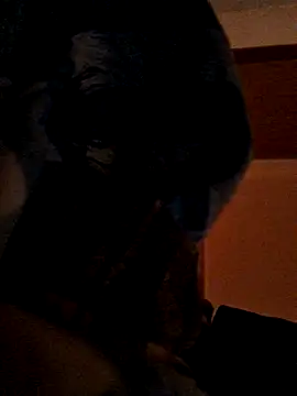 Snapshot of Aloneguy_bangalore chatting on 01/25/25, 07:06 Aloneguy bangalore online show from 01/25/25, 07:06