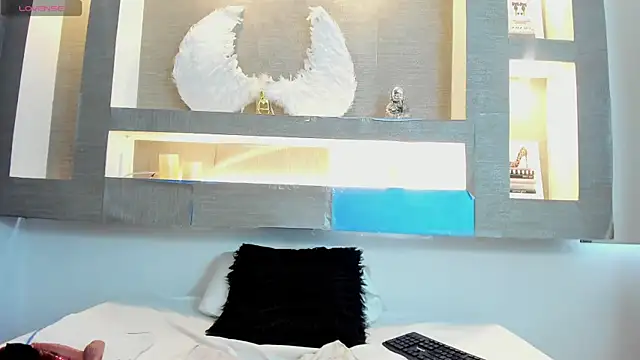 Cinthya mjs online show from 02/13/25, 06:27