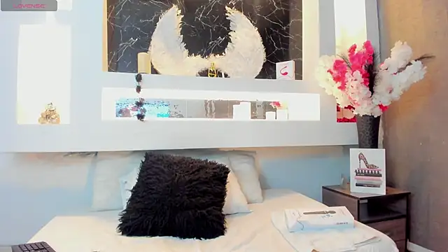 Cinthya mjs online show from 09/30/25, 12:21