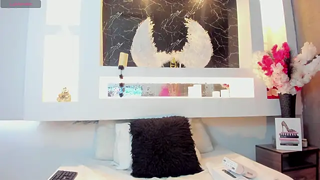 Cinthya mjs online show from 10/07/25, 12:24