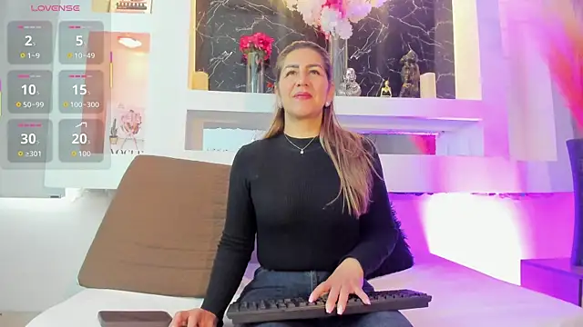 Cinthya mjs online show from 04/21/26, 12:11