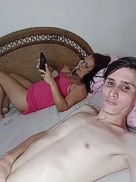 Snapshot of Milfvalesk chatting on 01/13/25, 03:34 Milfvalesk online show from 01/13/25, 03:34