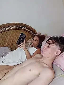 Snapshot of Milfvalesk chatting on 01/16/25, 09:51 Milfvalesk online show from 01/16/25, 09:51