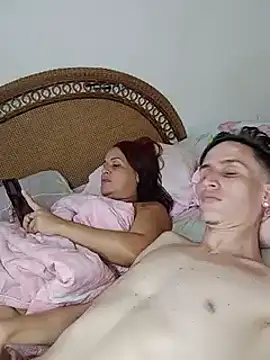 Snapshot of Milfvalesk chatting on 01/17/25, 10:56 Milfvalesk online show from 01/17/25, 10:56