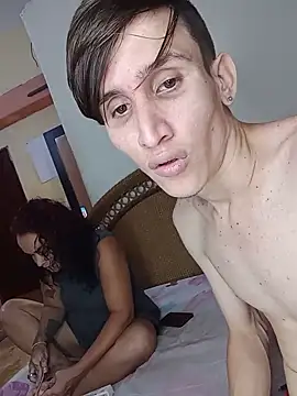 Snapshot of Milfvalesk chatting on 02/10/25, 07:04 Milfvalesk online show from 02/10/25, 07:04