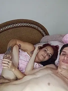 Snapshot of Milfvalesk chatting on 02/16/25, 12:21 Milfvalesk online show from 02/16/25, 12:21