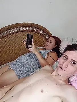 Snapshot of Milfvalesk chatting on 03/16/25, 05:14 Milfvalesk online show from 03/16/25, 05:14