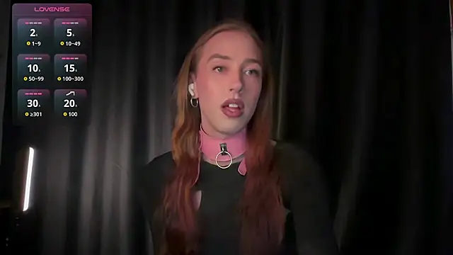 Snapshot of Avril_Pearly_ chatting on 07/17/26, 11:17 Avril Pearly online show from 07/17/26, 11:17